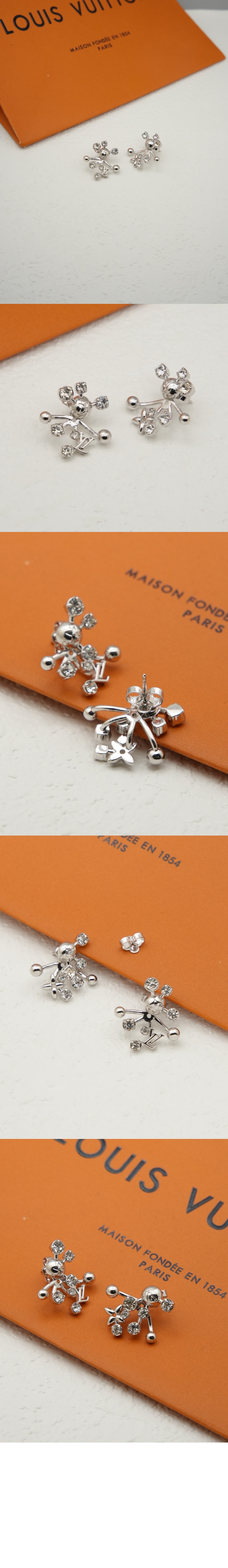 미러급레플리카사이트 | 명품레플리카 전문 쇼핑몰  | 퍼스트원 - 컨스텔레이션 귀걸이 M01896 > 루이비통