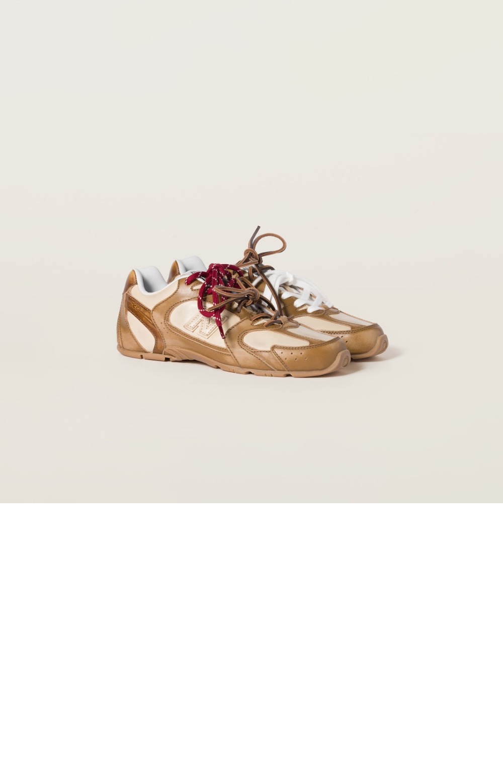 미러급레플리카사이트 | 명품레플리카 전문 쇼핑몰  | 퍼스트원 - 530 SL 테코 송아지 가죽 스니커즈 5E165E > 미우미우