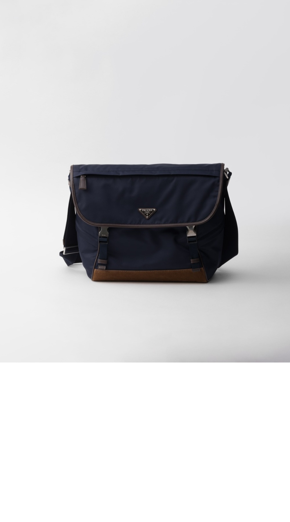 미러급레플리카사이트 | 명품레플리카 전문 쇼핑몰  | 퍼스트원 - 라지 리나일론 및 가죽 숄더백 2VD052 > 프라다