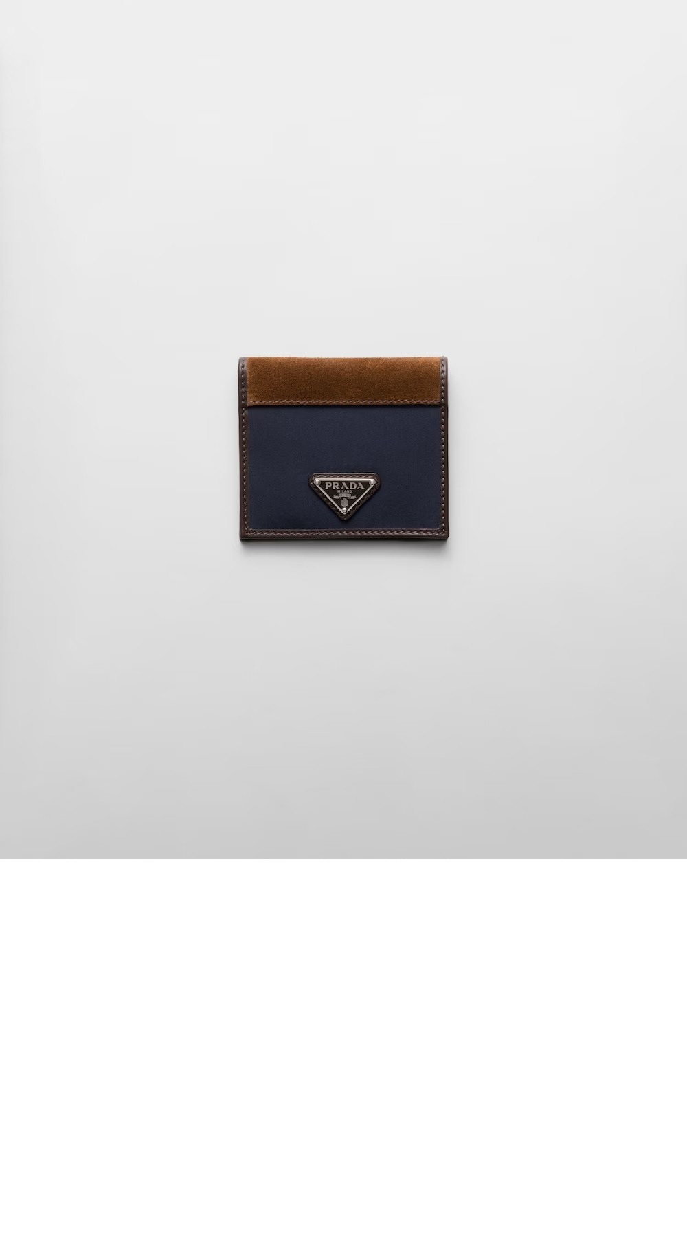 미러급레플리카사이트 | 명품레플리카 전문 쇼핑몰  | 퍼스트원 - 리나일론 앤 레더 월렛 2MO004 > 프라다