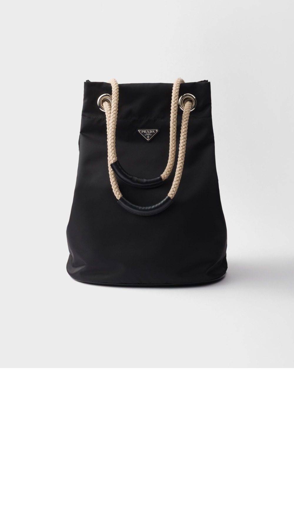 미러급레플리카사이트 | 명품레플리카 전문 쇼핑몰  | 퍼스트원 - 마리너 리나일론 토트백 2VG133 > 프라다