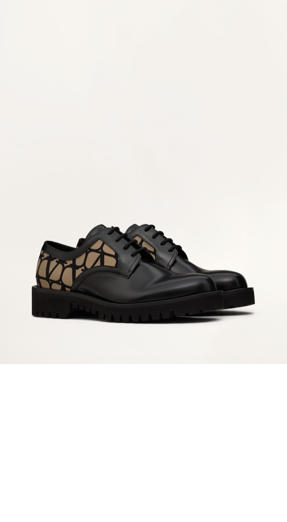 미러급레플리카사이트 | 명품레플리카 전문 쇼핑몰  | 퍼스트원 - 송아지 가죽 더비 슈즈 > 발렌티노