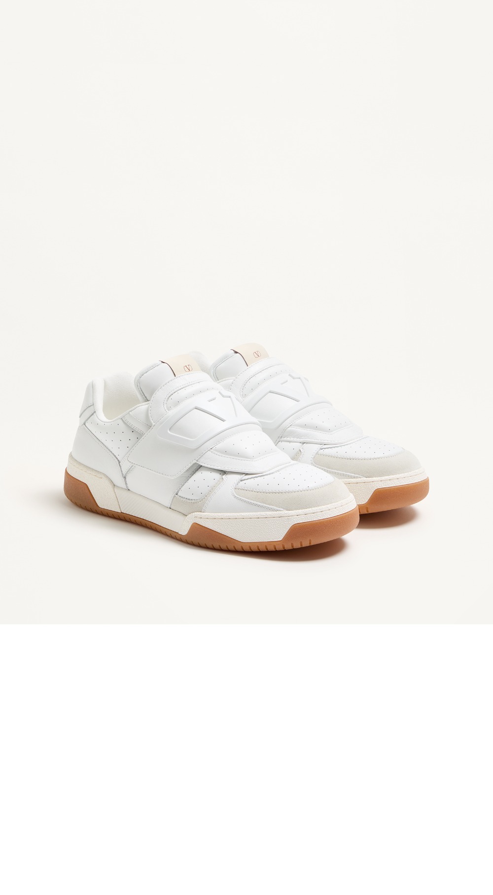 미러급레플리카사이트 | 명품레플리카 전문 쇼핑몰  | 퍼스트원 - 주아 드 주에 나파 카프스킨 로우탑 스니커즈 > 발렌티노