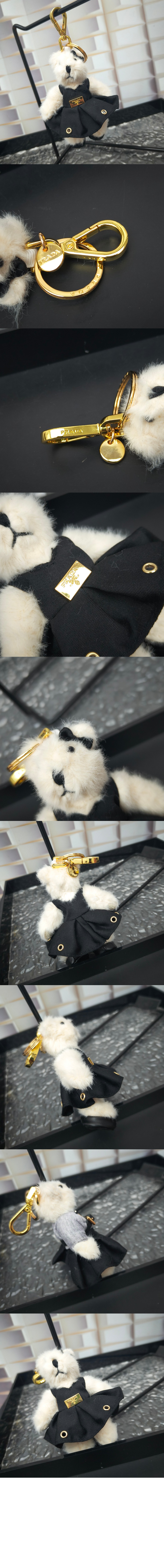 미러급레플리카사이트 | 명품레플리카 전문 쇼핑몰  | 퍼스트원 - 메탈 링이 달린 테디 백 참  1TO050 > 프라다