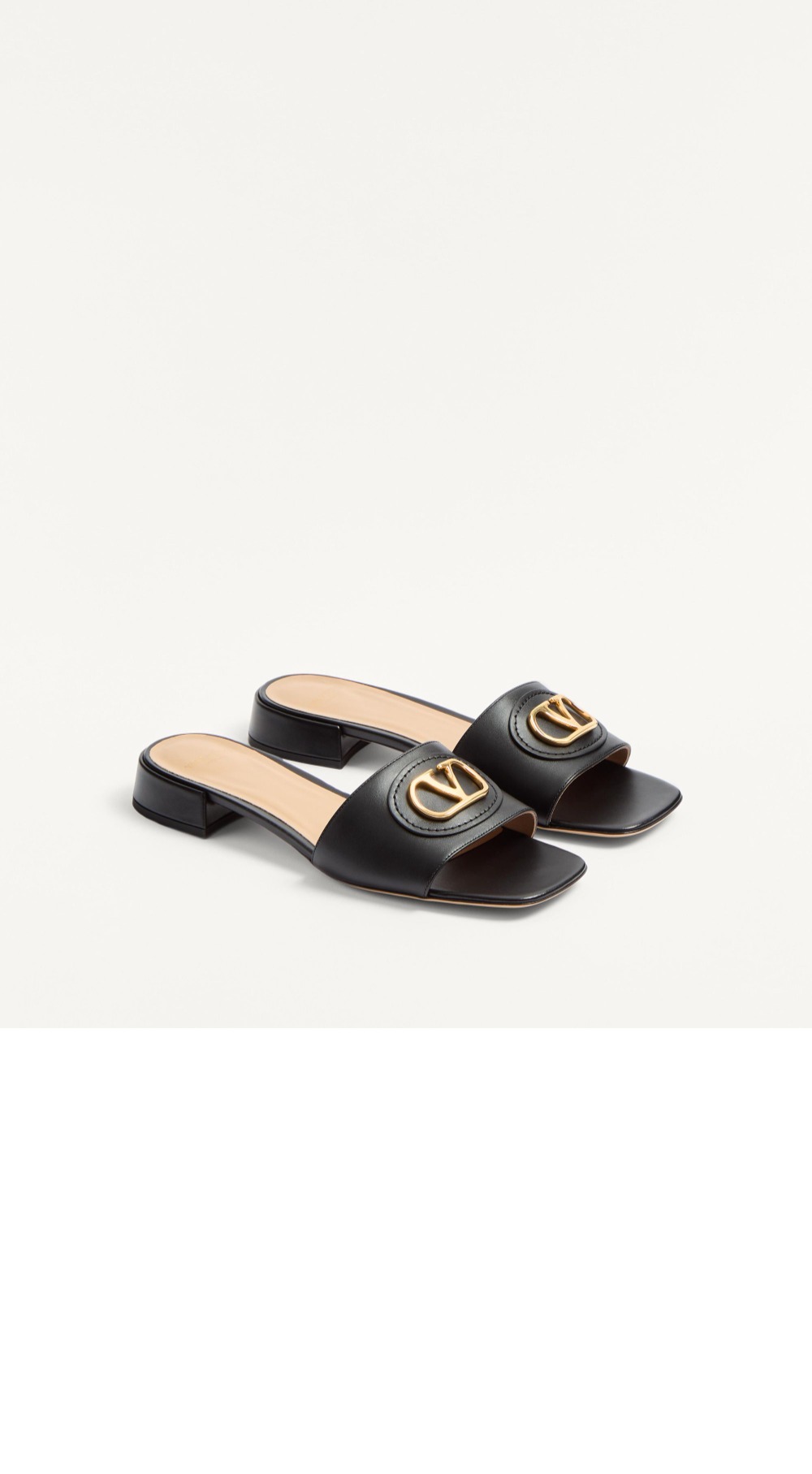 미러급레플리카사이트 | 명품레플리카 전문 쇼핑몰  | 퍼스트원 - 브이로고 시그니처 카프스킨 슬라이드 샌들 > 발렌티노