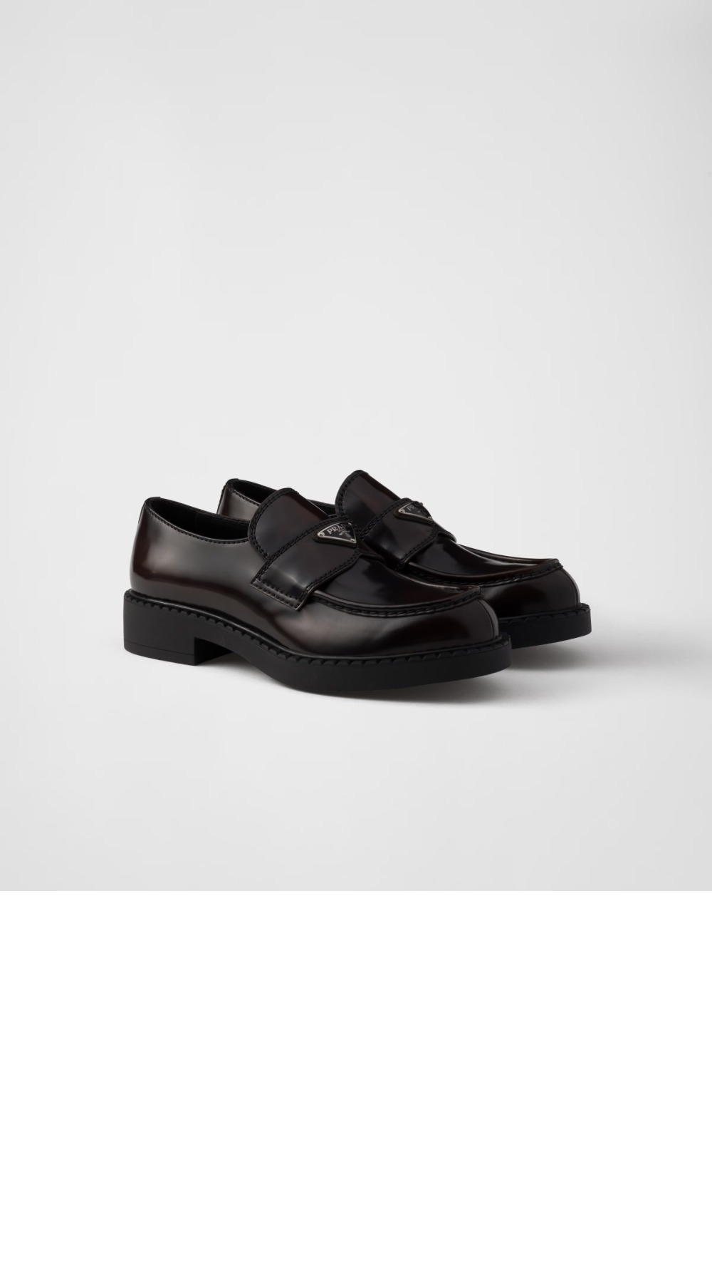 미러급레플리카사이트 | 명품레플리카 전문 쇼핑몰  | 퍼스트원 - 초콜릿 브러시드 가죽 로퍼 2DE127 > 프라다