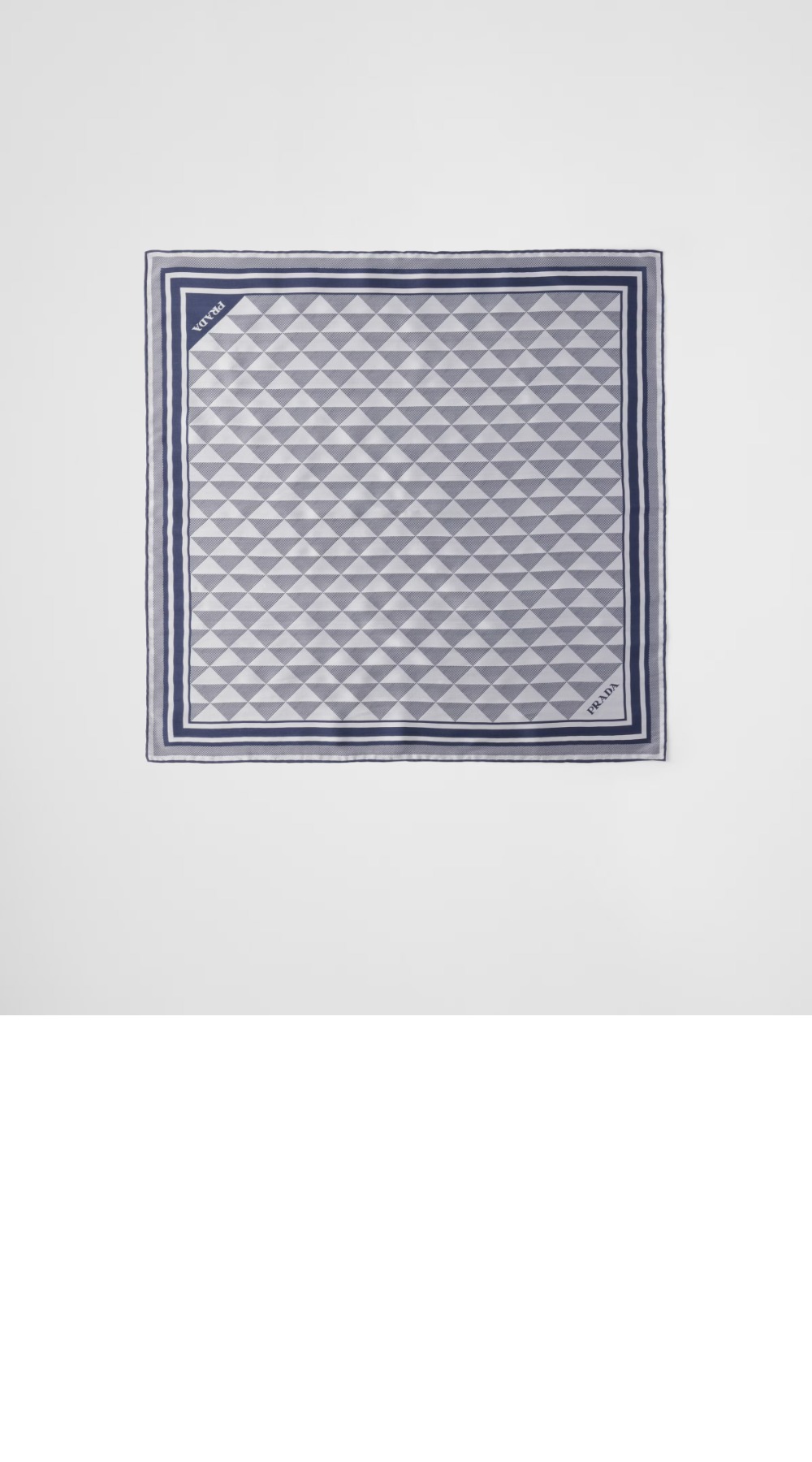 미러급레플리카사이트 | 명품레플리카 전문 쇼핑몰  | 퍼스트원 - 프린트 실크 스카프 1FF004 > 프라다