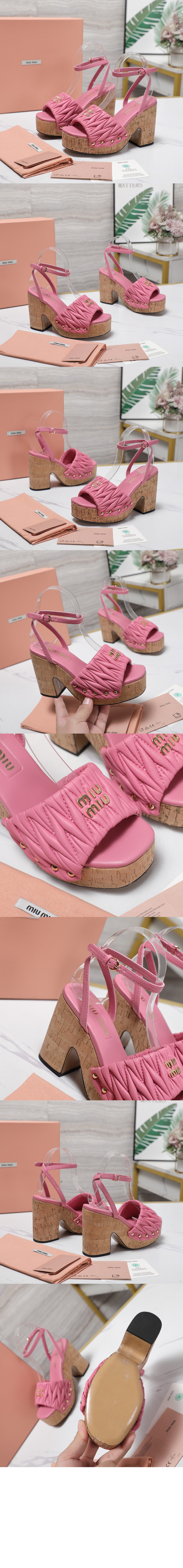 미러급레플리카사이트 | 명품레플리카 전문 쇼핑몰  | 퍼스트원 - 코르크 굽 퀼팅 나파 가죽 샌들 5XZ482 > 미우미우