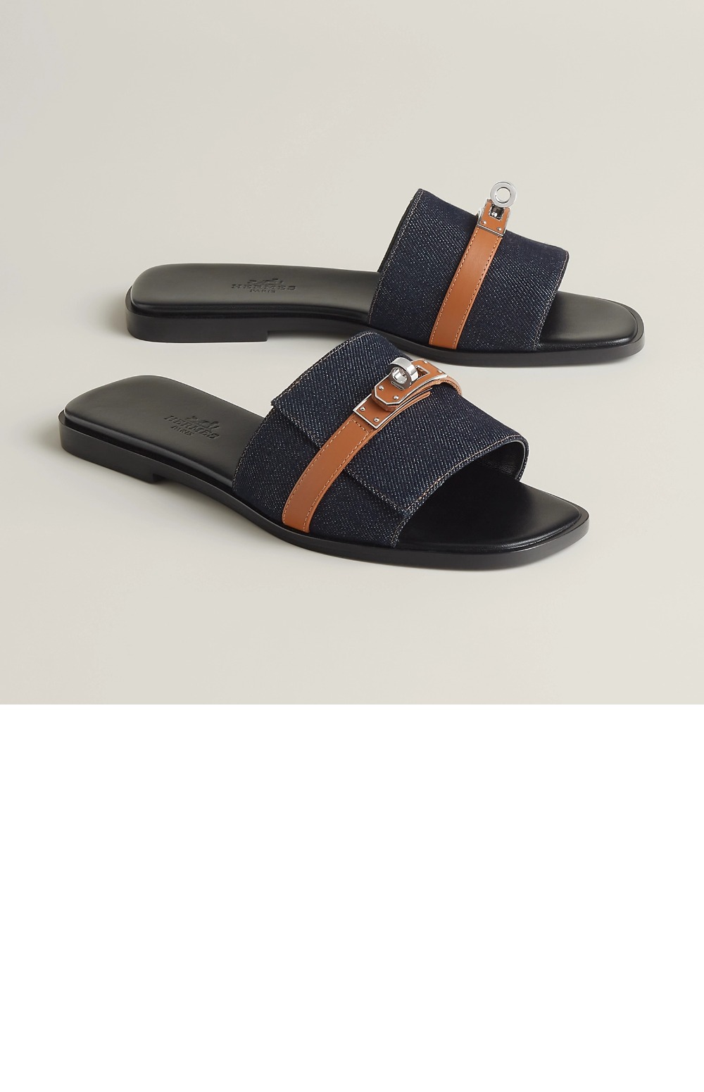 미러급레플리카사이트 | 명품레플리카 전문 쇼핑몰  | 퍼스트원 - Giulia 샌들 > 에르메스