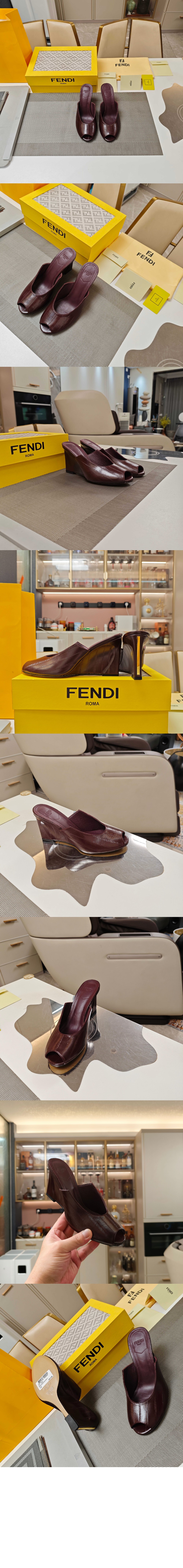 미러급레플리카사이트 | 명품레플리카 전문 쇼핑몰  | 퍼스트원 - 해그피쉬 가죽 샌들 8R8810 > 펜디