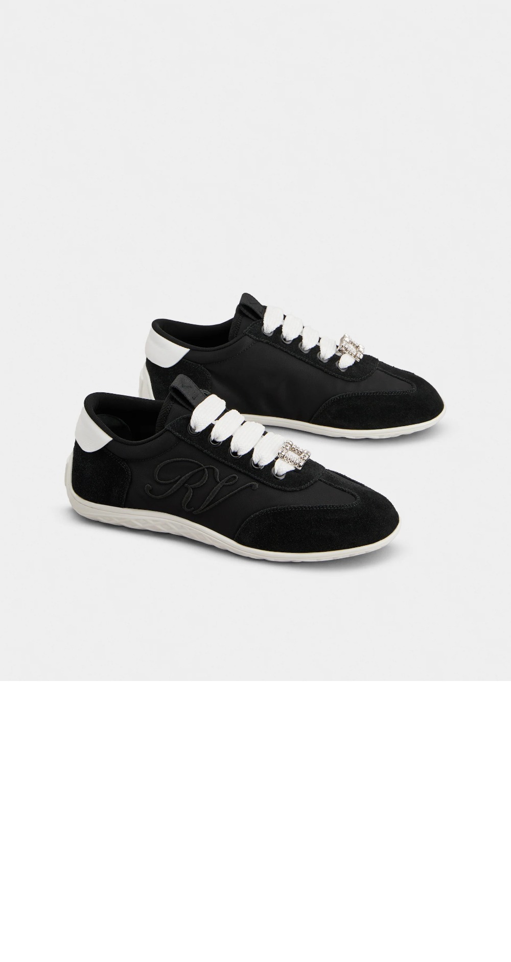 미러급레플리카사이트 | 명품레플리카 전문 쇼핑몰  | 퍼스트원 - 비브 로우 스니커즈 7934 > 로저비비에