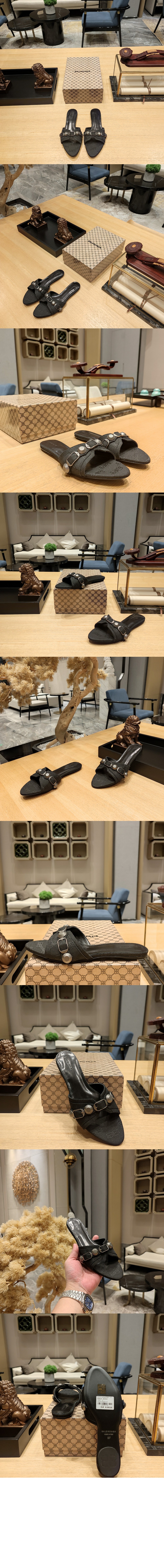 미러급레플리카사이트 | 명품레플리카 전문 쇼핑몰  | 퍼스트원 - 로고패턴 자카드 샌들 브라운 707368 > 발렌시아가