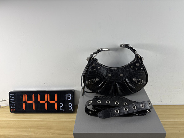 2025-02-09 이**님 출고사진