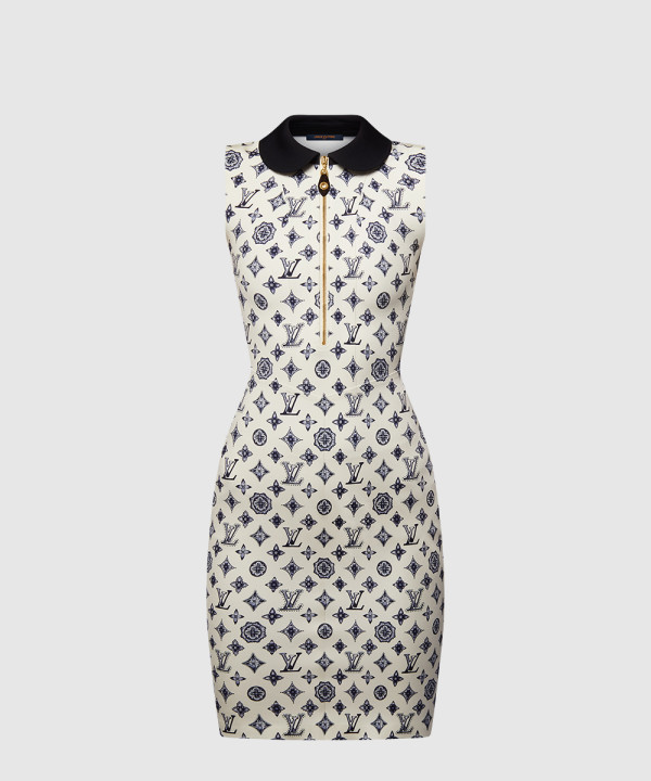 모노그램 피티드 드레스