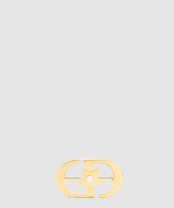 Lucky 30 Montaigne 브로치  V1569