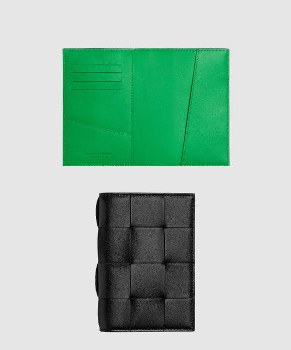 카세트 여권 케이스 777046