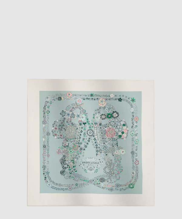 Brides de Gala en Fleurs 스카프 90